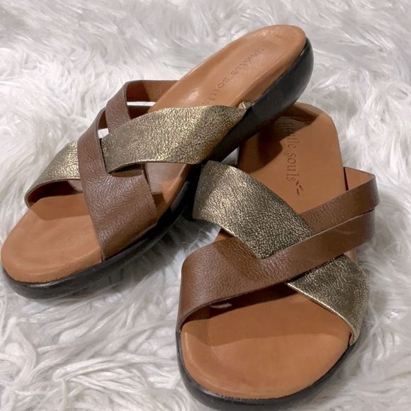 gentle souls Shoes - GENTLE SOULS Go Close leather slides crisscross vamp women’s 10